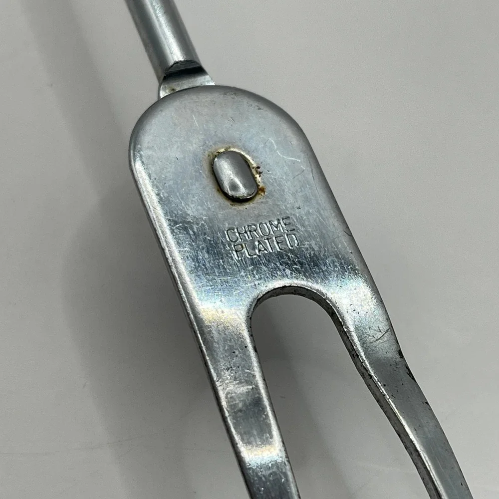 Sunnex vintage carving
